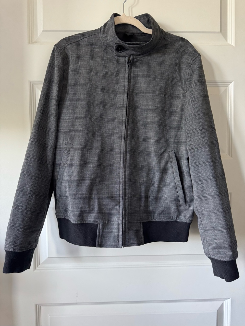 Express Gray Plaid Zip-Up Bomber Jacket Women’s Small Mock Neck Lightweight
